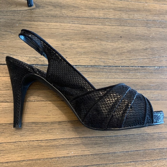 White House Black Market Heels - Picture 3 of 3